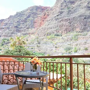 https://calma-suite.in-canary-islands.com