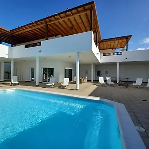 Lanzarote Villa Puerto Calero